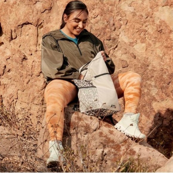 APL Packable backpack - Cream and Leopard Print - Picture 4 of 4